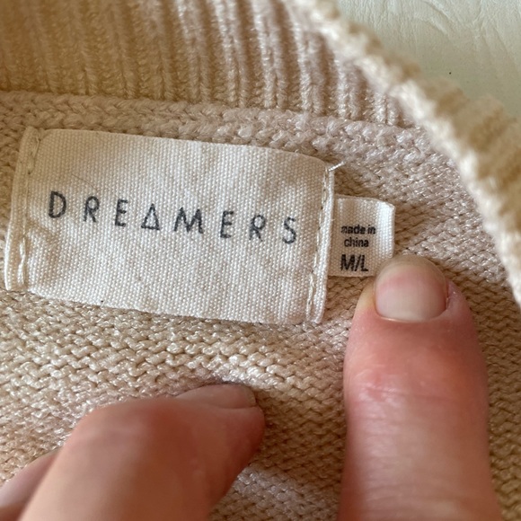 Dreamers Sweater - Picture 5 of 5